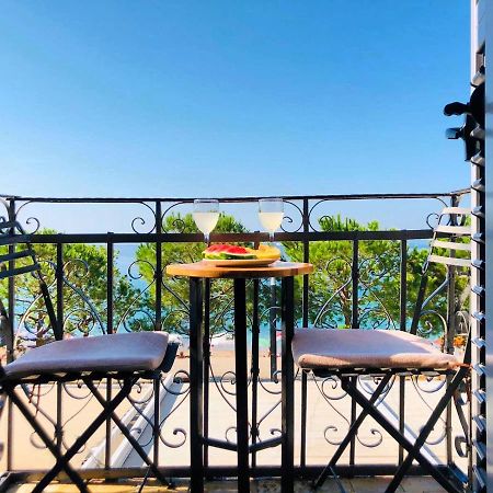 Guesthouse 1932 Himara Kültér fotó