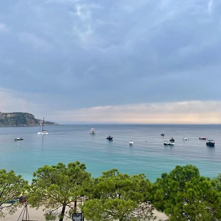 Guesthouse 1932 Himara Kültér fotó