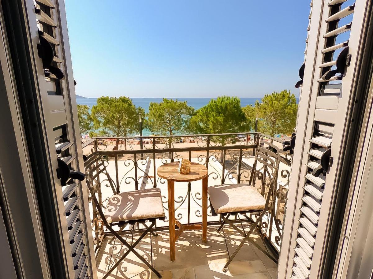 Guesthouse 1932 Himara Kültér fotó