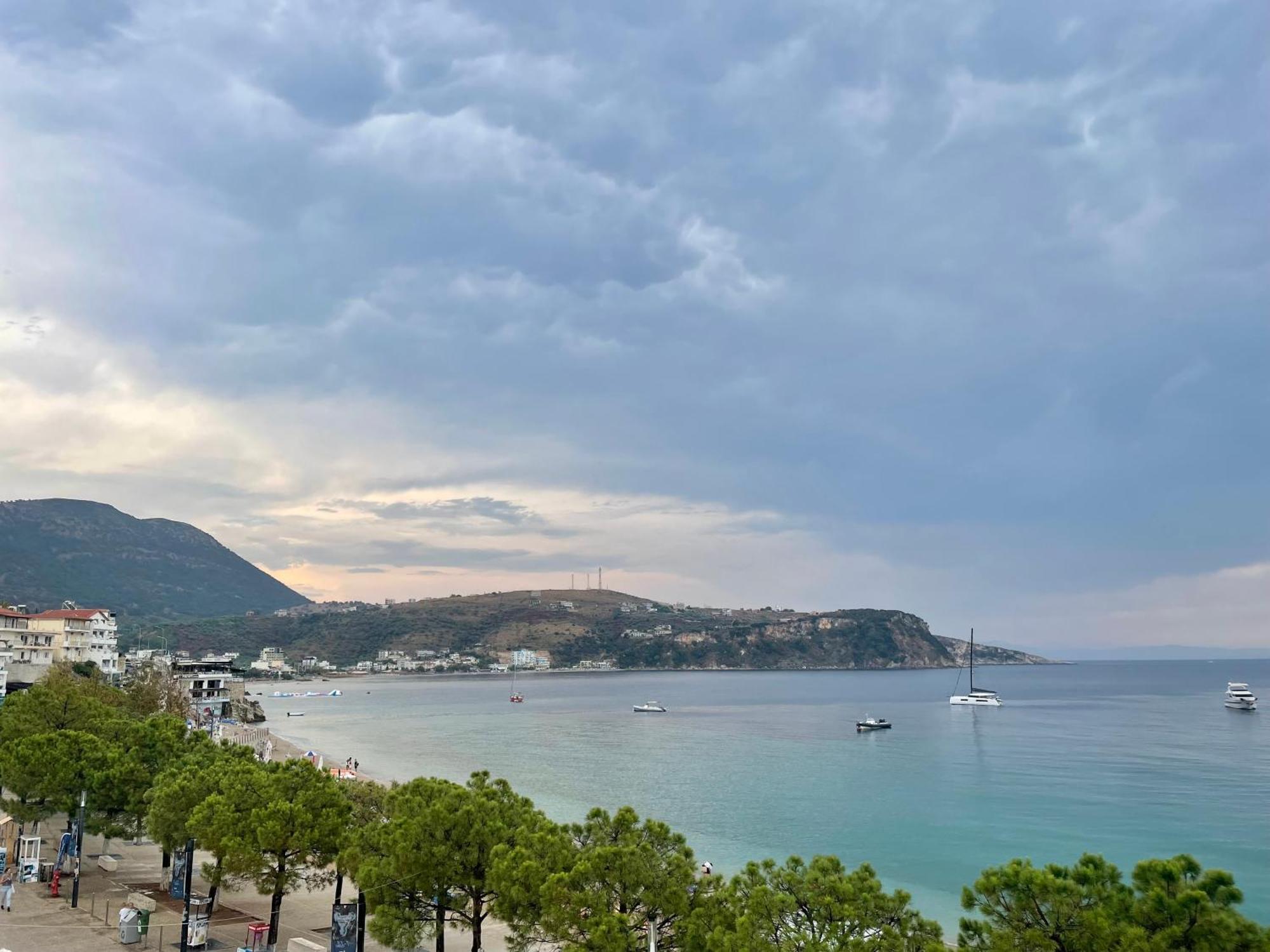 Guesthouse 1932 Himara Kültér fotó