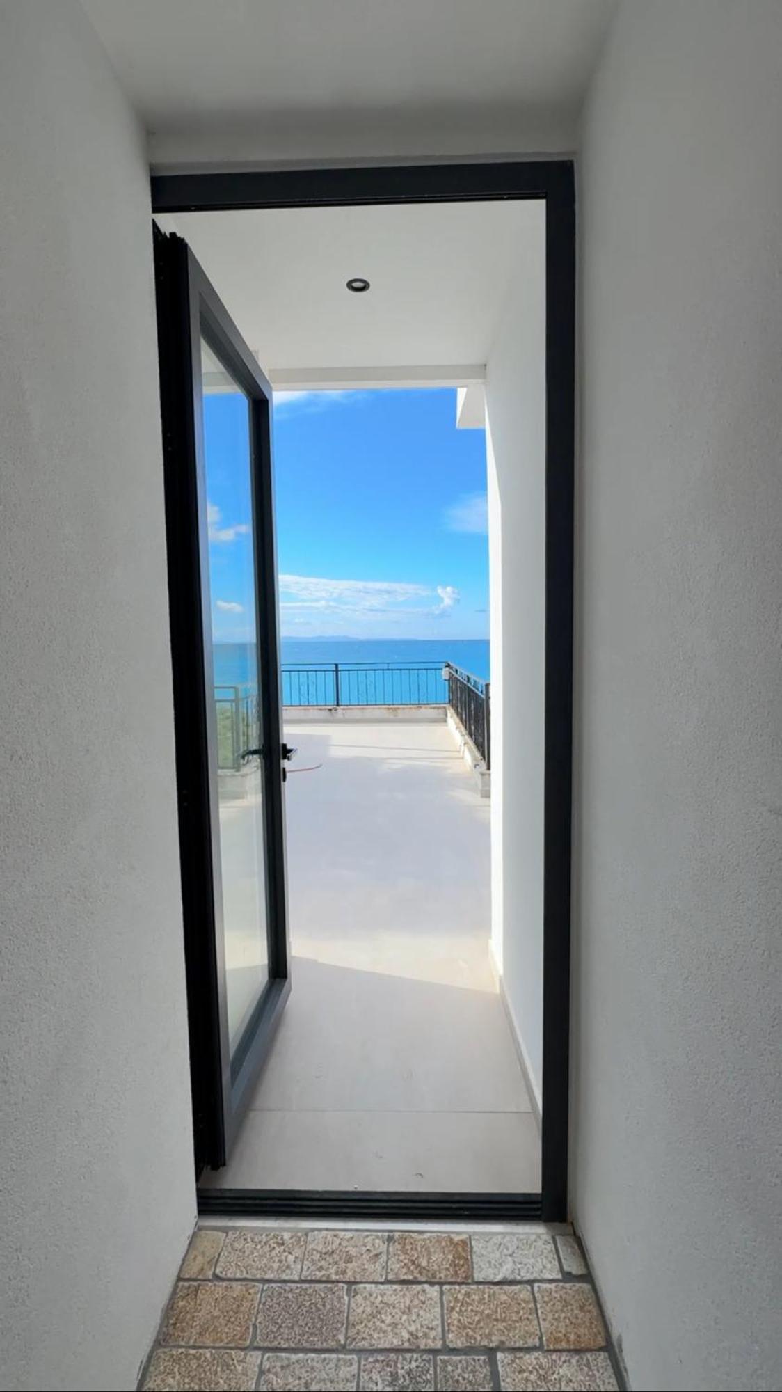 Guesthouse 1932 Himara Kültér fotó
