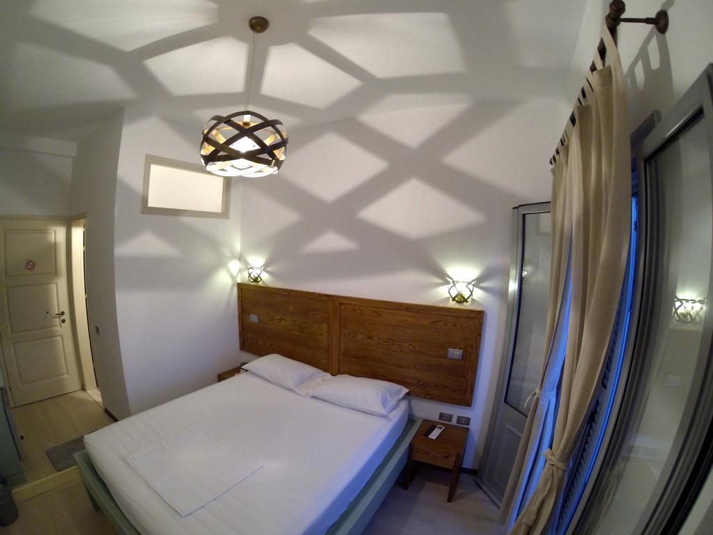 Guesthouse 1932 Himara Szoba fotó