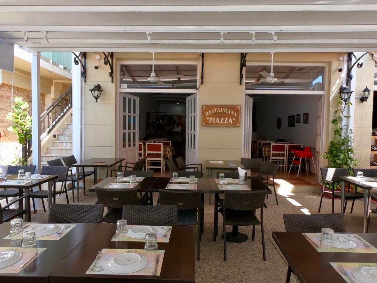 Guesthouse 1932 Himara Kültér fotó